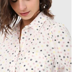 GAP White and Blue Floral Long Sleeve Button Down Shirt